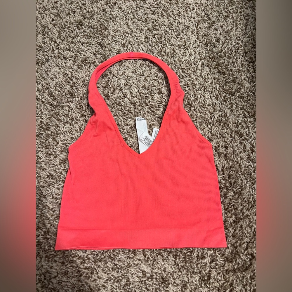 Hot pink crop top ❤️‍🔥